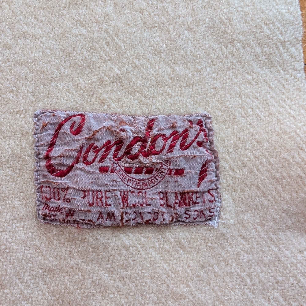 Condon's 100% Wool Blanket 56" X 72" Cream Pink Stripes Blanket Stitch Woolen - Picture 7 of 10